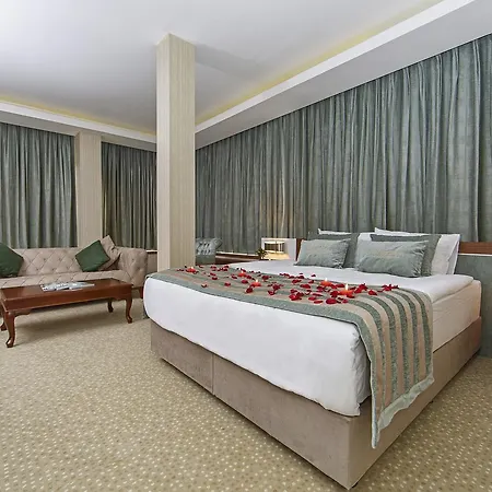 Royal Sweet Hotel